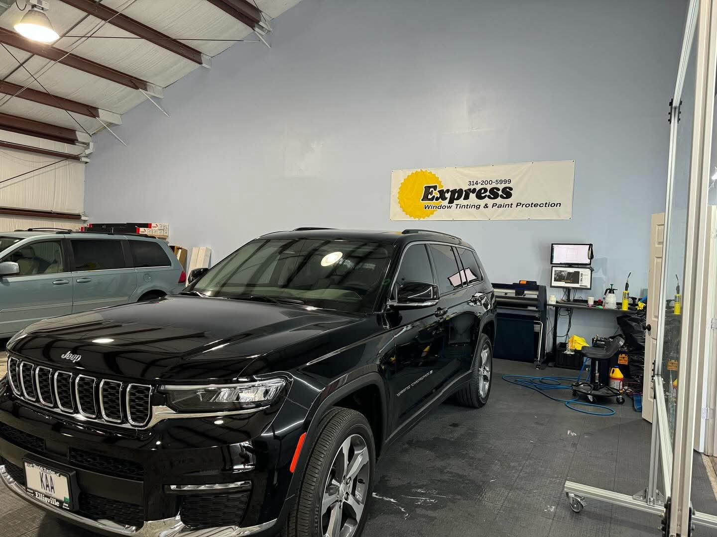 Advanced Ceramic Coating Services in St. Louis, MO